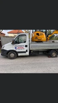 Inchiriez excavator